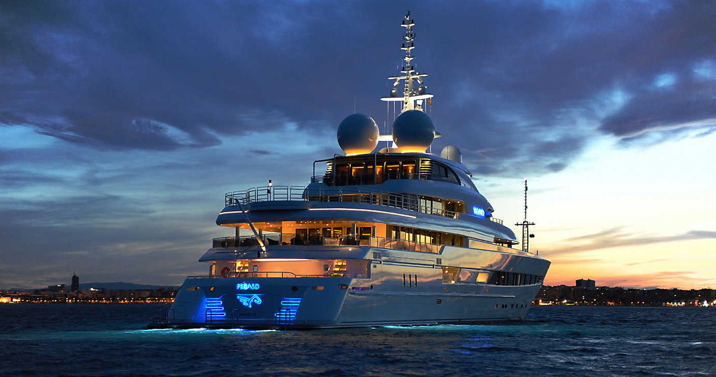 Alquiler de barcos privados, charter de yates en La Paz y alquiler de barcos de lujo en el paraíso marítimo de Baja California Sur.